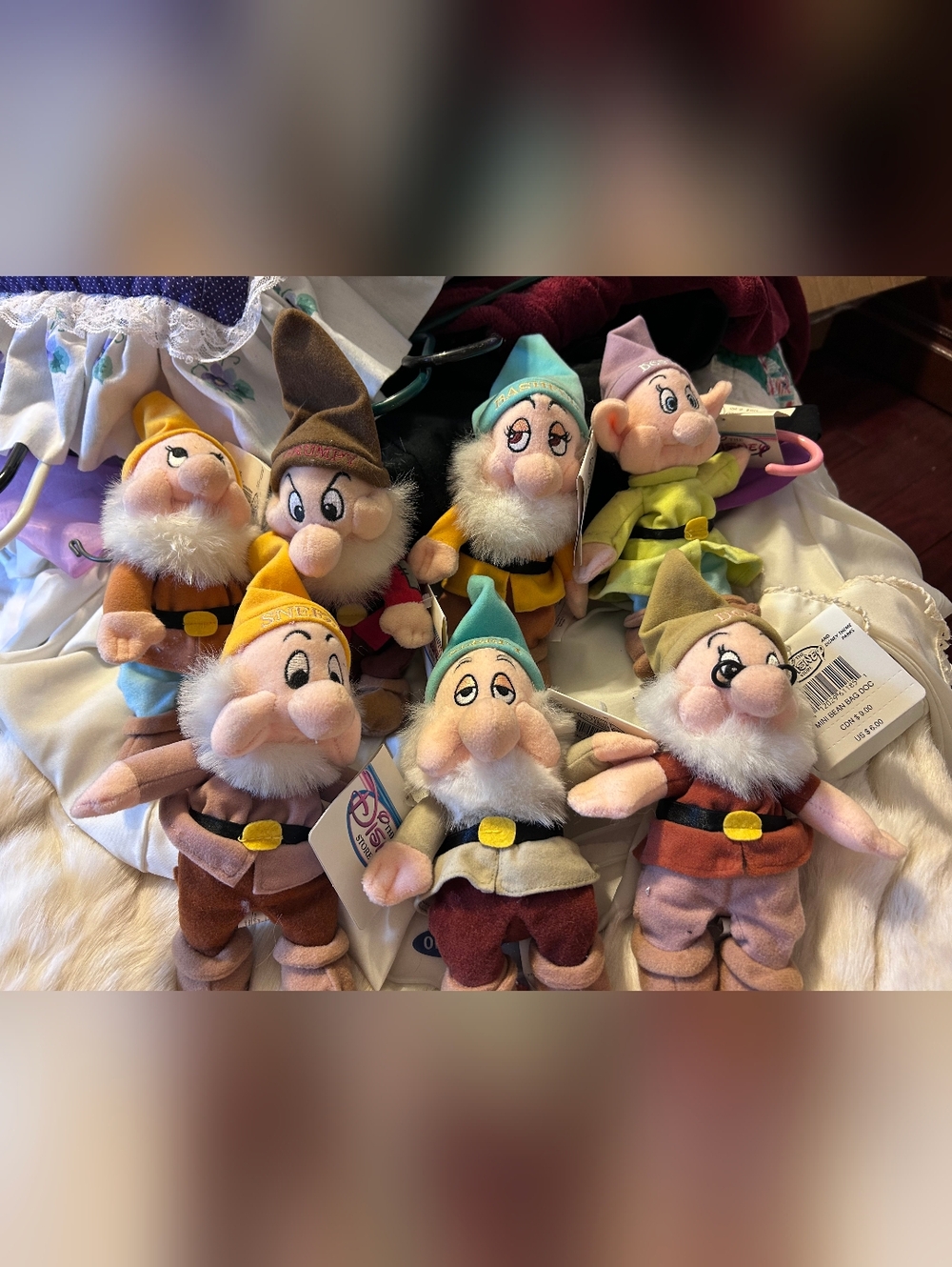 Disney Vintage Snow White & The Seven Dwarfs Beanies Full Set 8"